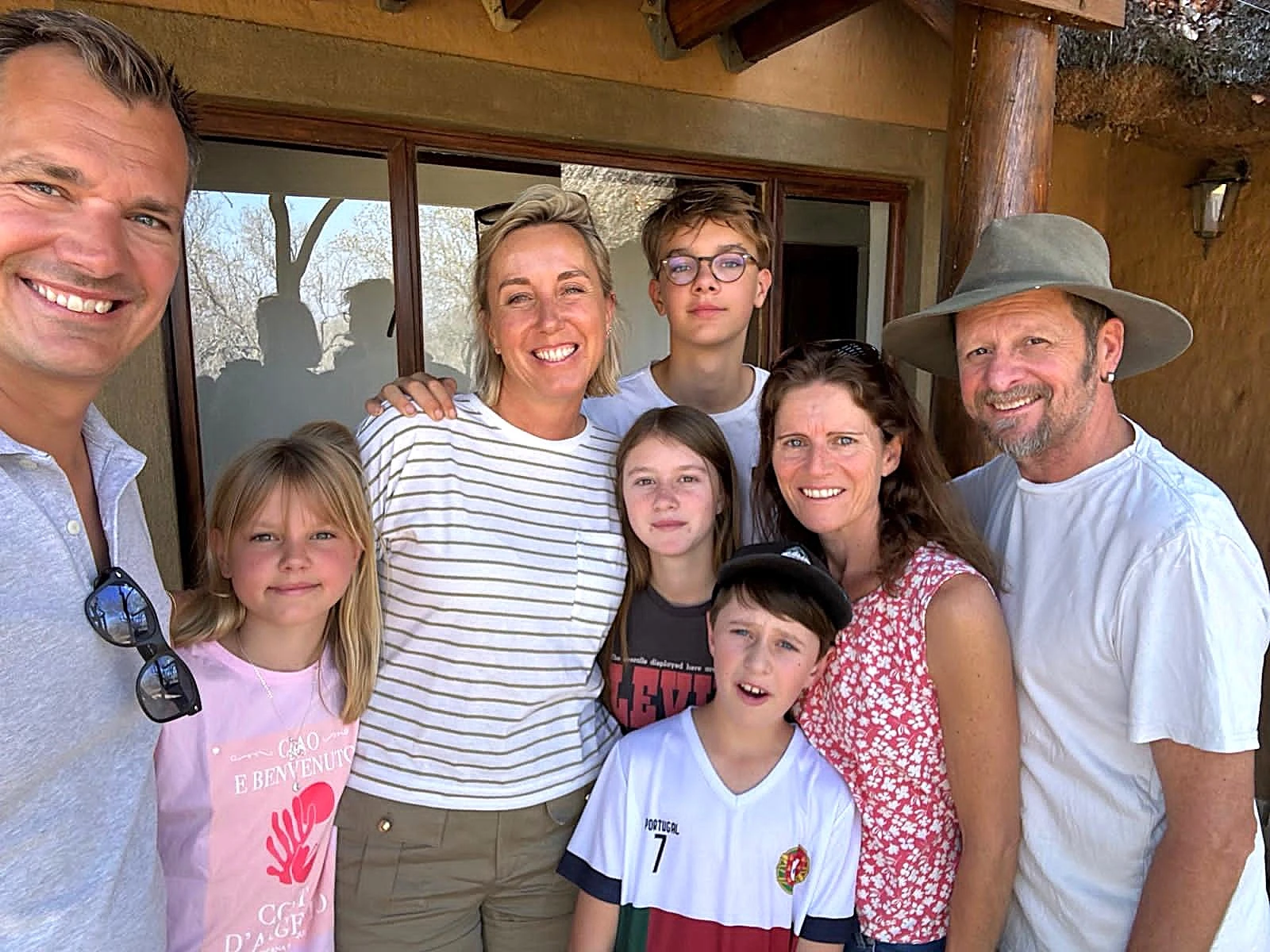 The Fluitman-Haisma family meets the Compass Odyssey family in the Kruger bush