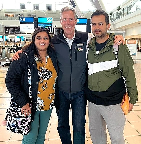 Our back-up team in Cape Town is guide extraordinaire Garth (seen here with travellers, Urvi and Harshad) and wife, Fiona.
